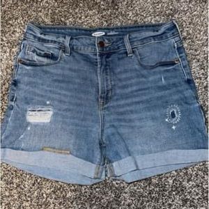 Old navy shorts